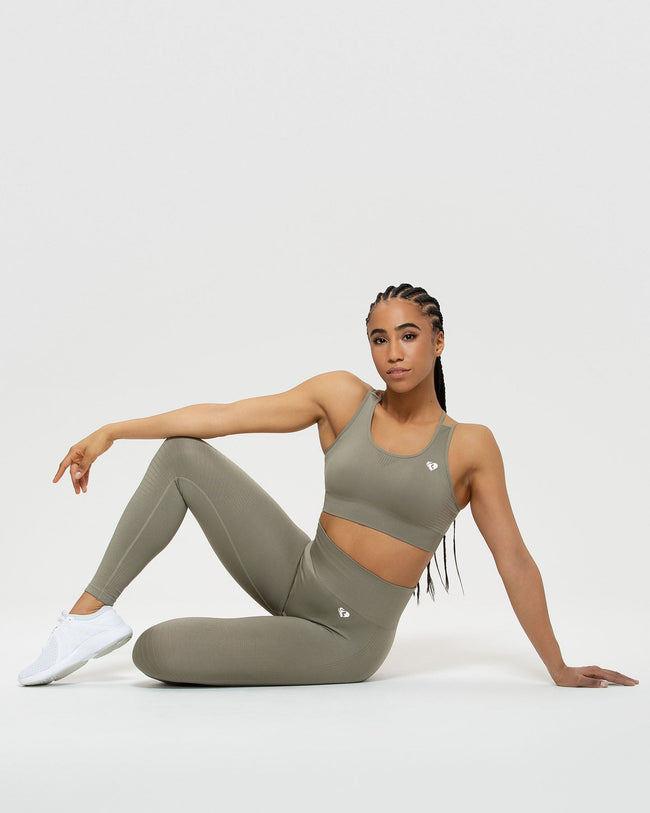 Power Seamless Sports Bra | Dark Taupe