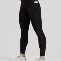 Essential Leggings with Pockets | Black