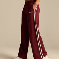 Comfort Lightweight Contrast Joggers | Oxford Red (1/6)