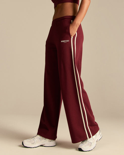 Comfort Lightweight Contrast Joggers | Oxford Red