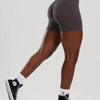 Define 2.0 Seamless Scrunch 4" Shorts | Graphite