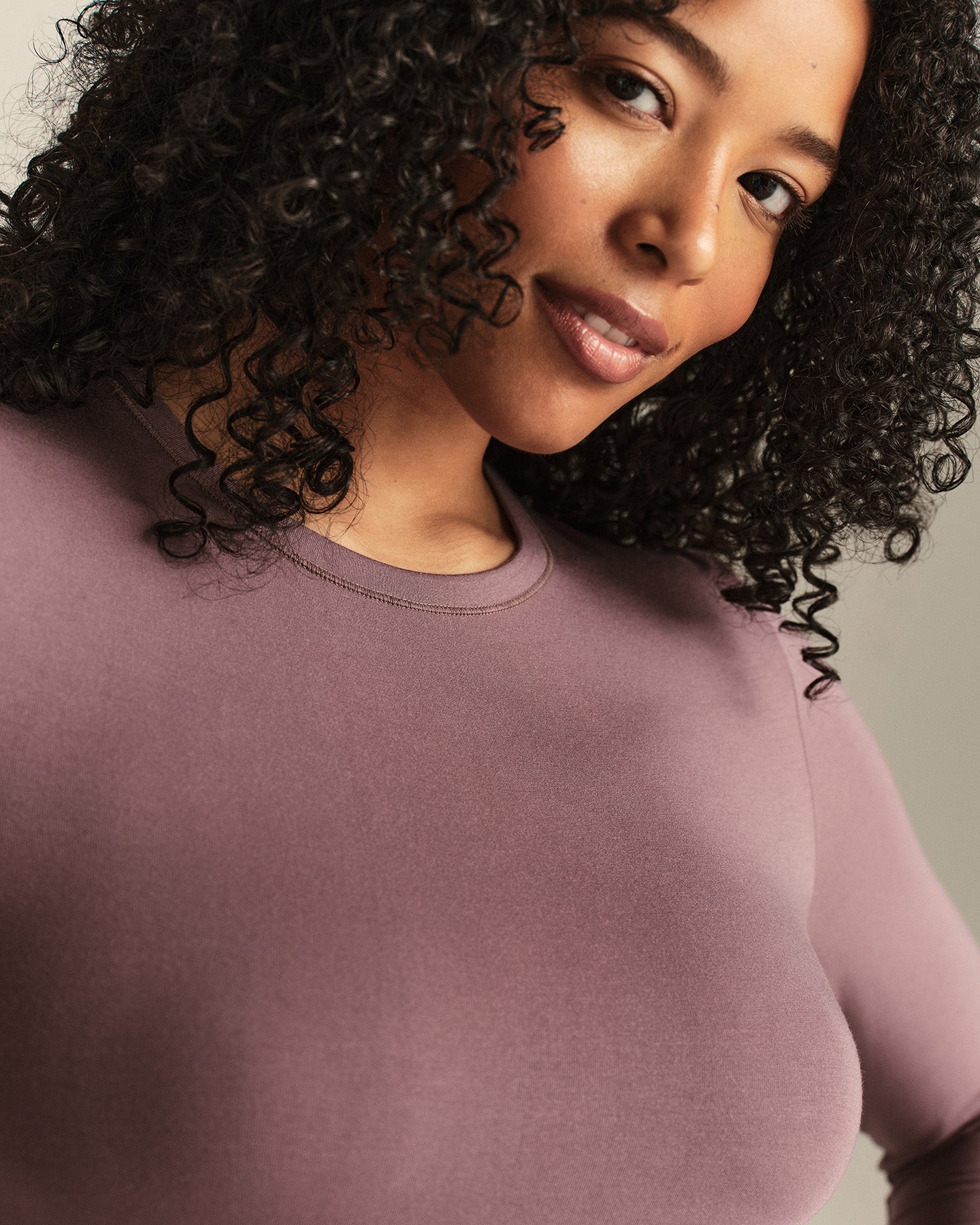 Smooth Contour Midi Crew Neck Long Sleeve T-Shirt | Deep Mocha