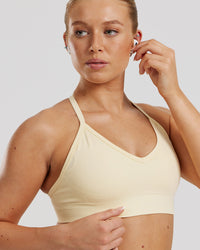 Define 2.0 Seamless Halter Neck Bra | Vanilla