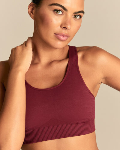 Power Adjustable Sports Bra | Oxford Red (3/6)