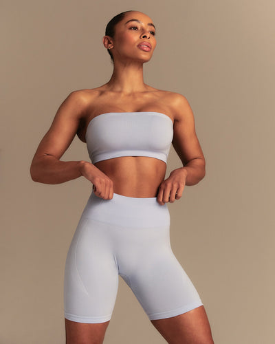 Define 2.0 High Waist Scrunch Shorts 6" | Airy Blue