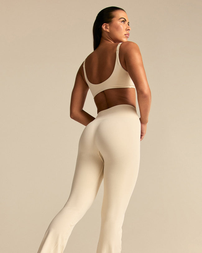 Power Reversible Twist Bra | Off White (4/6)