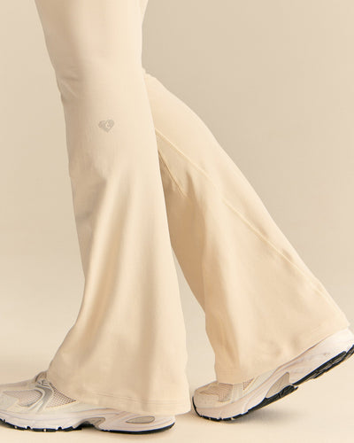 Power High Waist Flared Leggings | Off White (4/6)