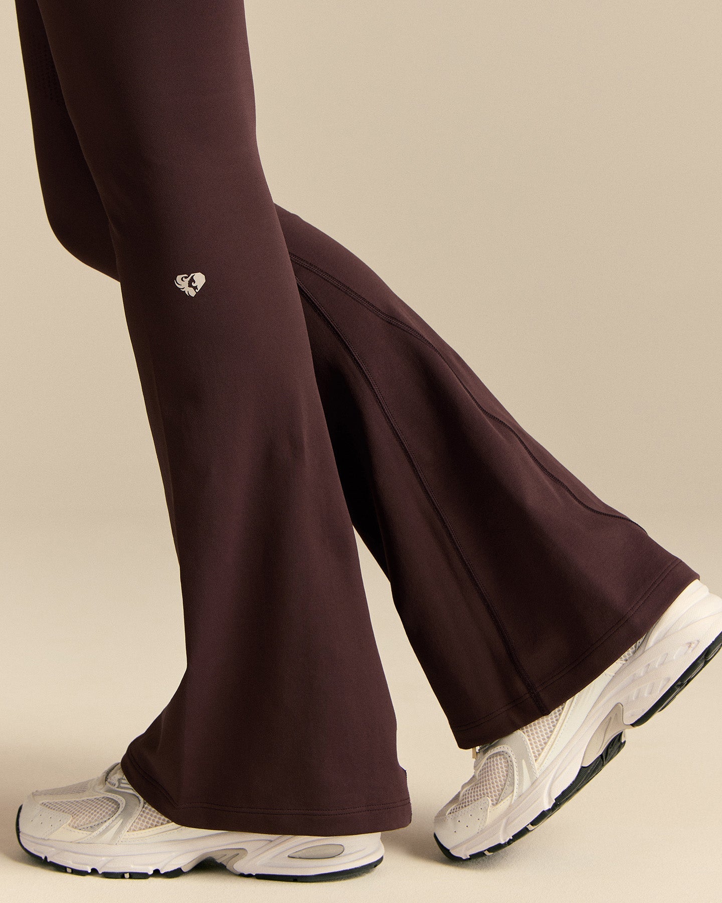 Power High Waist Flared Leggings | Cafe Noir (4/6)