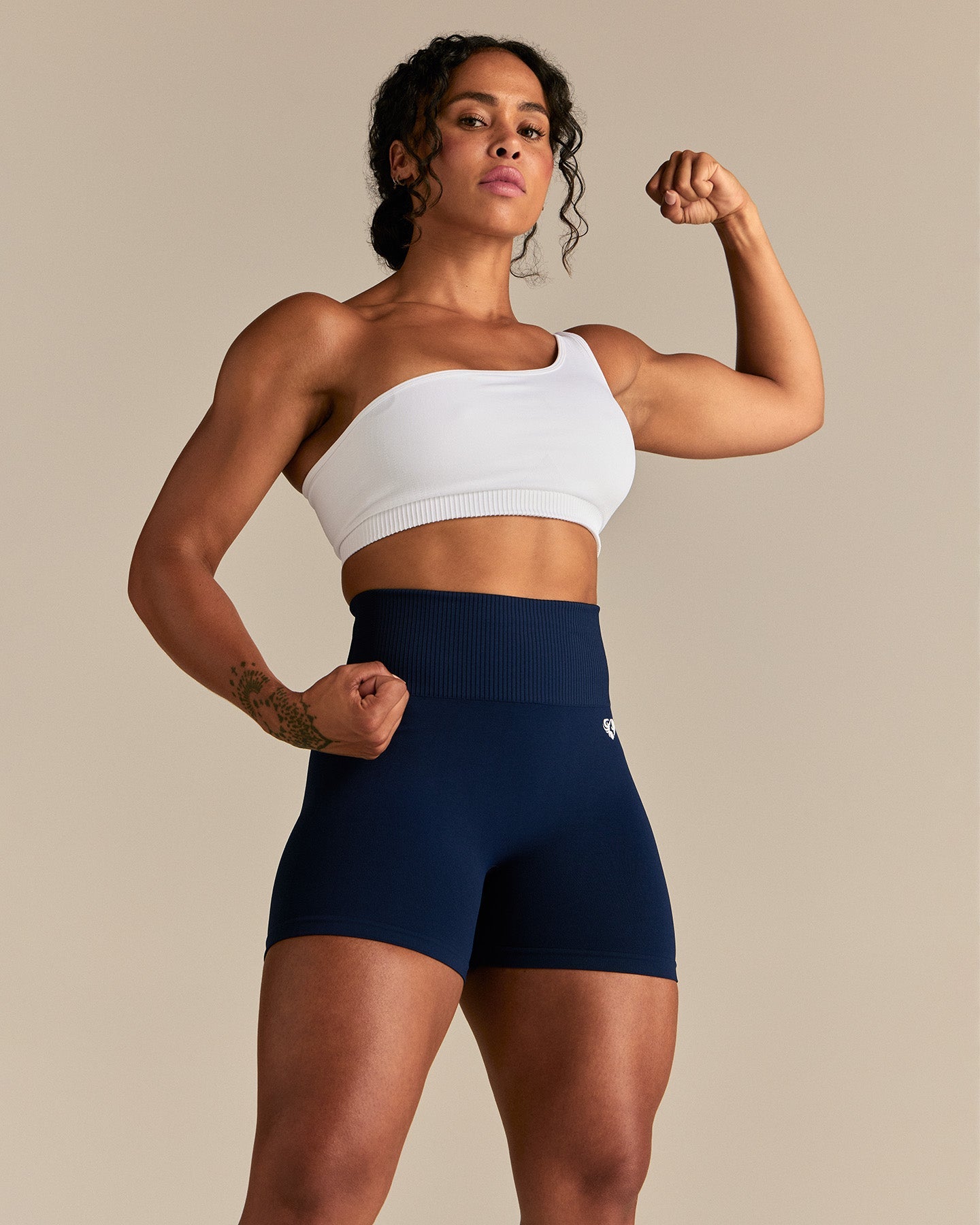 Power Seamless One Shoulder Bra | White