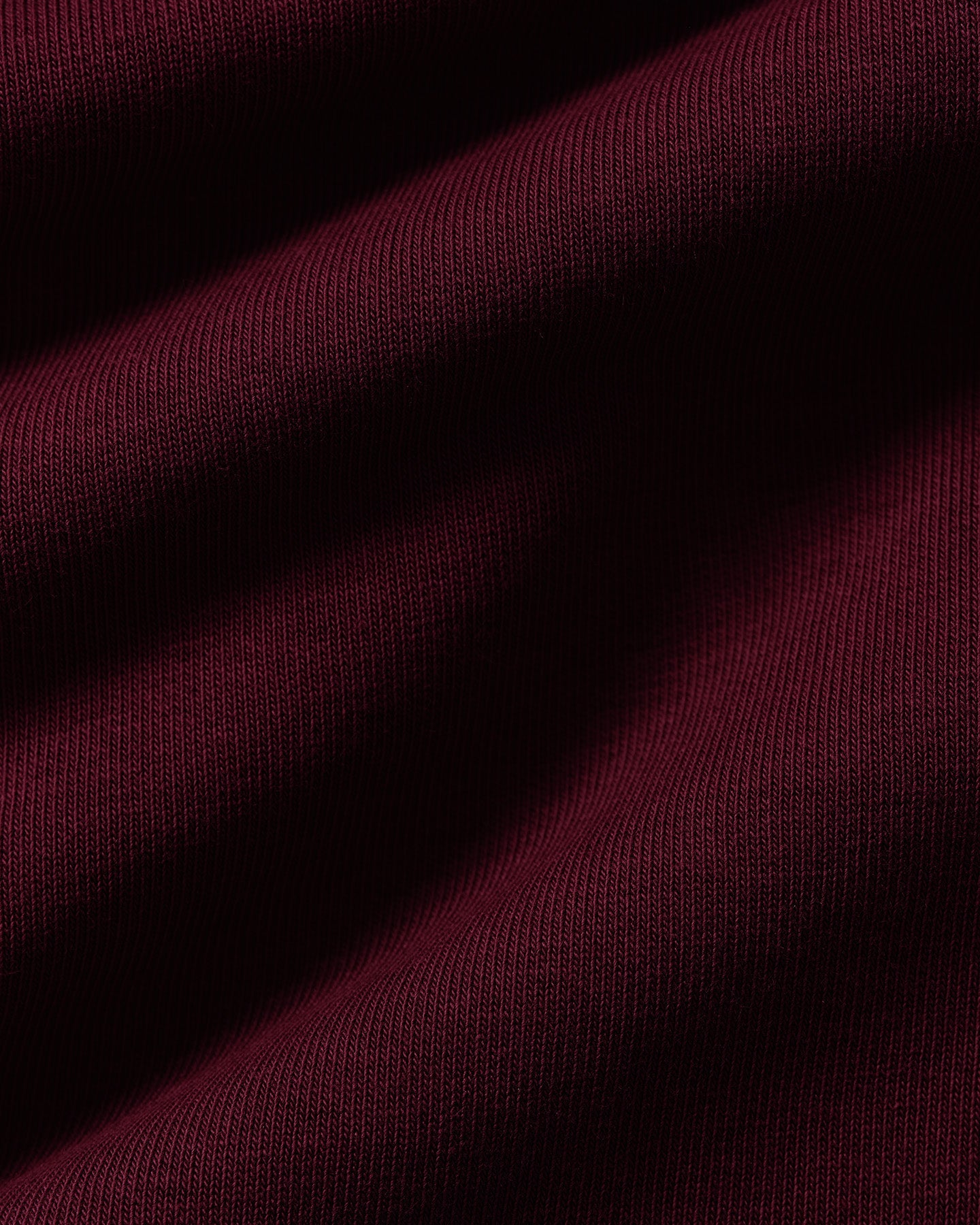 Comfort Outdoor 1/4 Zip Graphic Sweat | Merlot
