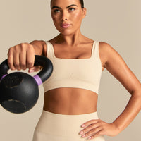 Power Scoop Back Bra | Off White