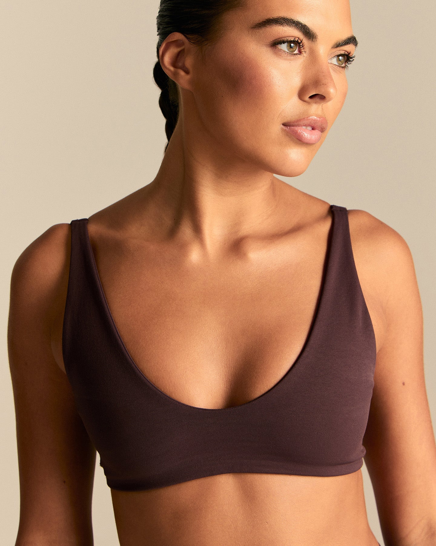 Power Reversible Twist Bra | Cafe Noir (6/6)