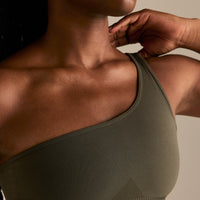 Power Seamless One Shoulder Bra | Dark Olive