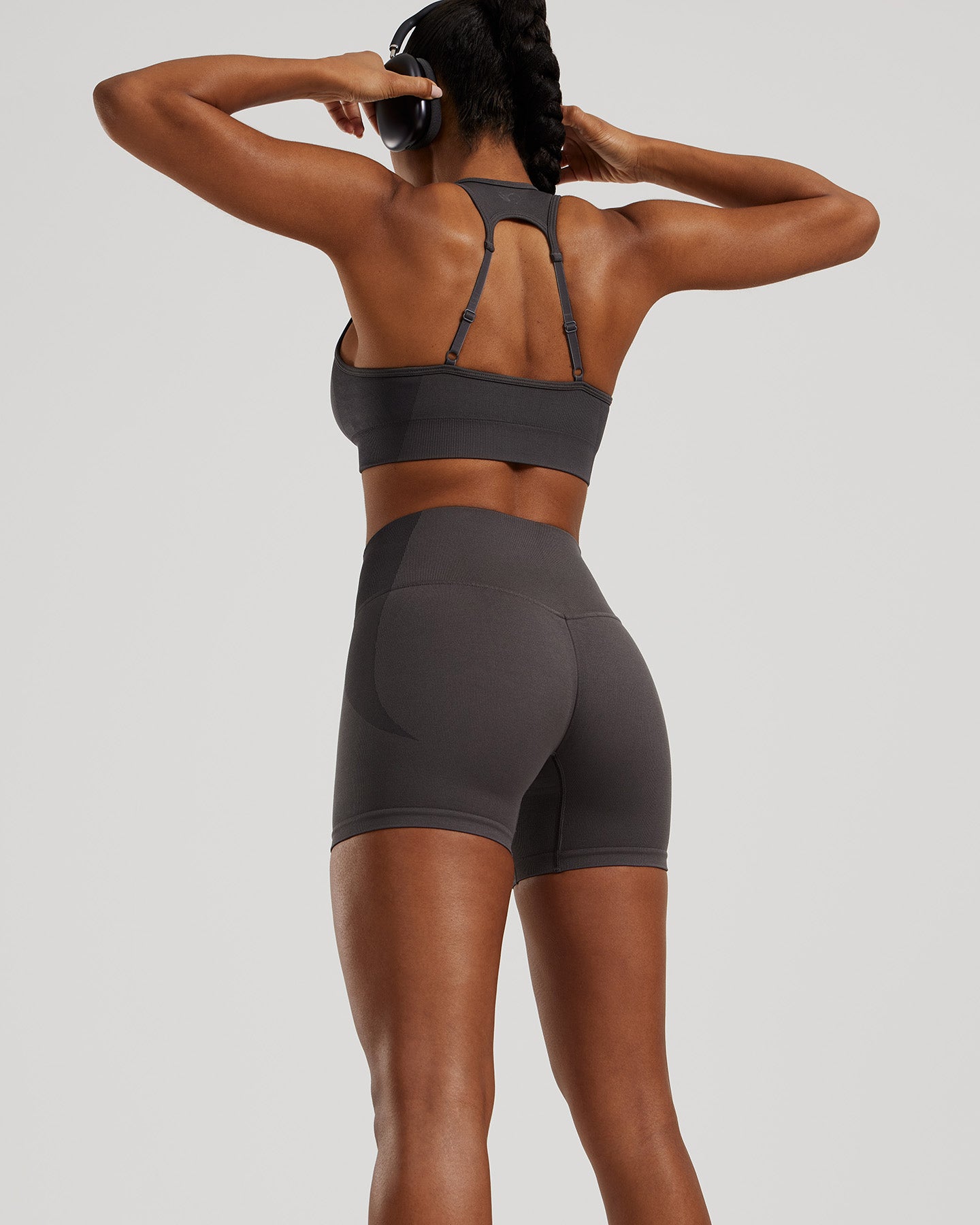 Motion Seamless Shorts | Graphite