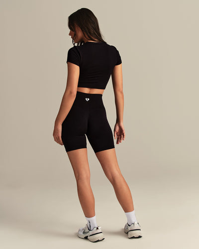 Smooth Contour Cropped Short Sleeve T-Shirt | Black