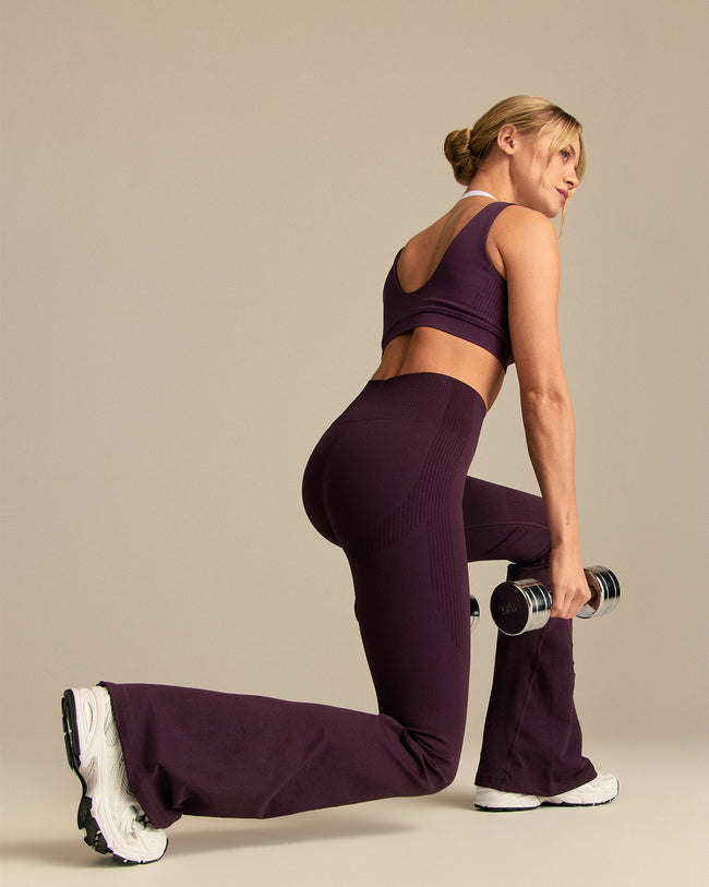 Power High Waist Flared Leggings | Blackberry (6/6)