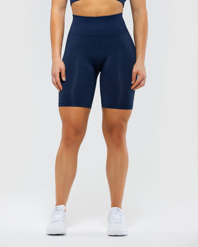 Define Scrunch Seamless Cycling Shorts - Sapphire Blue