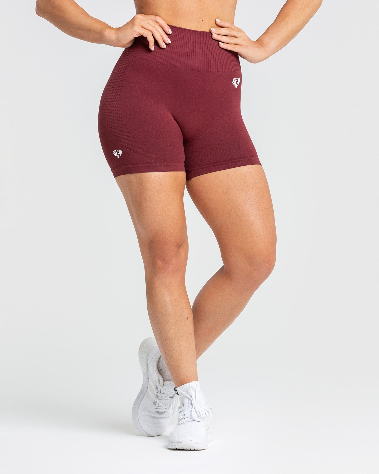 Power Seamless Shorts | Burgundy